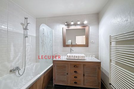 Location Appartement 3 pièces 83m² ANTIBES 06600 - Photo 5