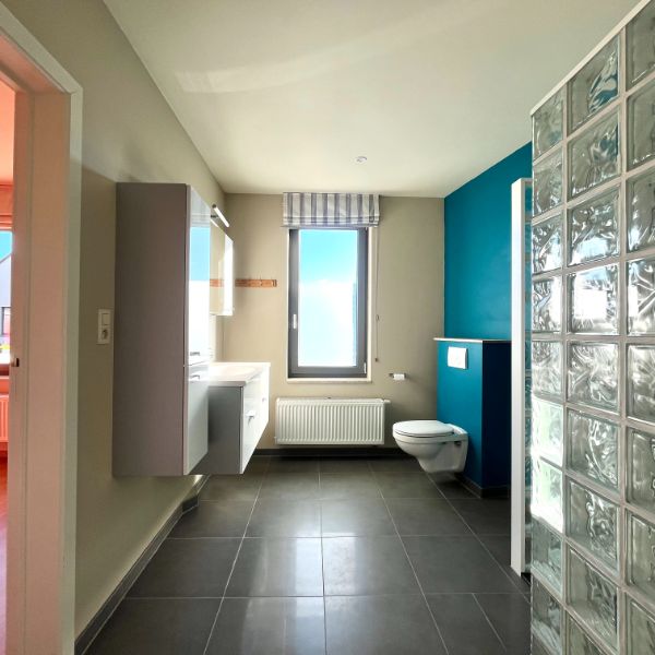 Huis te huur in Sint-Amandsberg - Photo 1