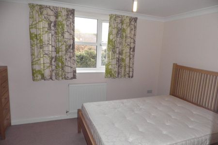 Abbeygate Court - Photo 3