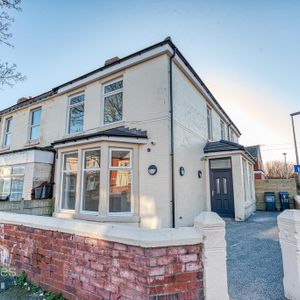 Flat to rent - Photo 3