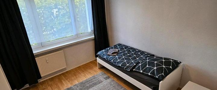 Möbliert Wohnung direkt in Greifswald auch WG möglich - Photo 1