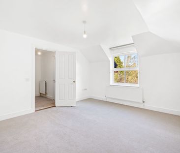 Ref: GK - Furze Hill - Photo 2
