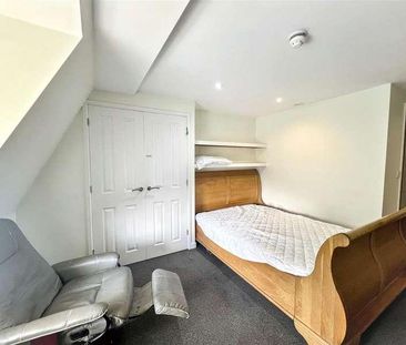 Thorpe Road, Norwich, NR1 - Photo 1