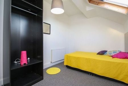 5 Bed Terraced House, Jubilee Drive, L7 - Photo 3