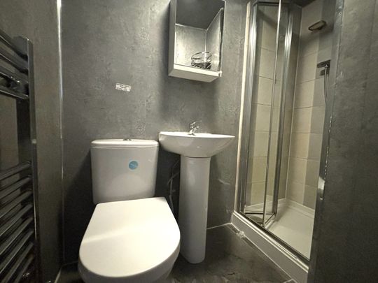 4 bedroom house to rent - Photo 1