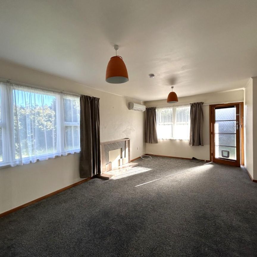 Tidy two bedroom home close to town - Photo 1