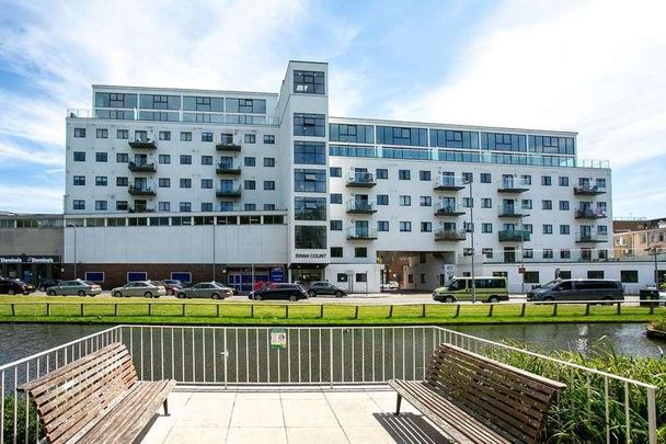 Swan Court, Waterhouse Street, Hp, Hemel Hempstead, HP1 - Photo 1