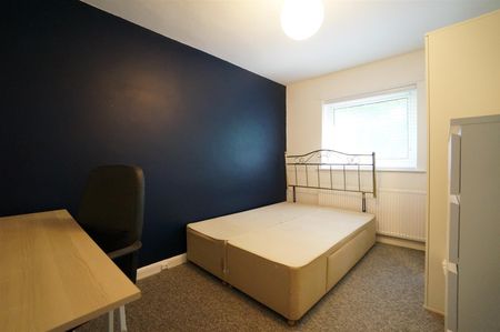 445 Caernarfon Road - Photo 2