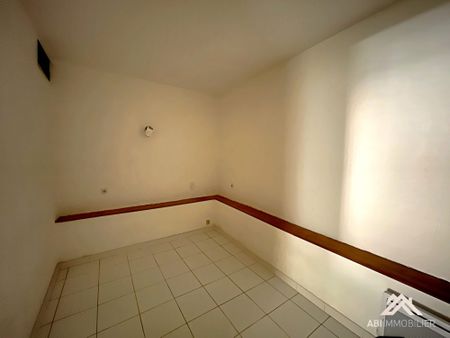 Location Appartement 2 pièces 41m² MONTPELLIER 34000 - Photo 2