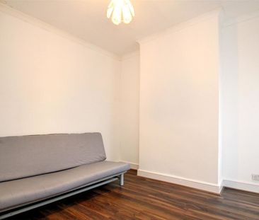 Wynndale Road, London E18 - Photo 3