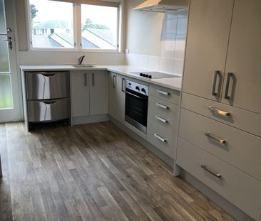 488 Hillsborough Road - Photo 6