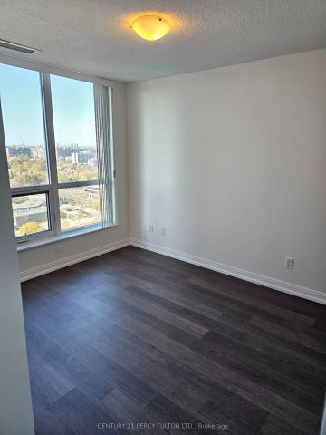 255 Village Green Square S #2005 - Photo 2