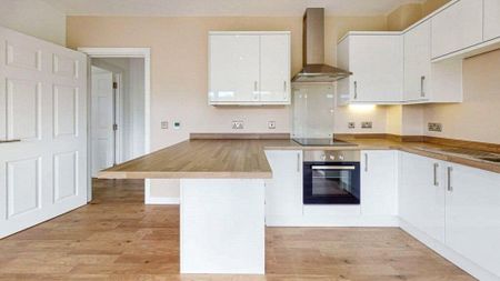 2 bedroom apartment to rent - Photo 5