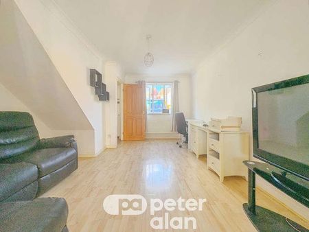 Harrison Drive, St. Mellons, Cardiff, CF3 - Photo 3