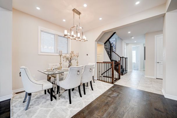 For Lease - 385 Dahlia Trail, Oakville, Ontario - Photo 1