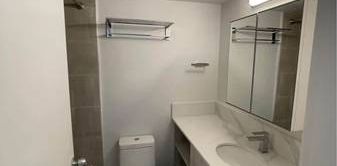 1 Bd 1 Bath apartment available for rent - Photo 2