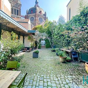 Uitzonderlijke woning te huur in Ukkel voor € 3.300 met 5 slaapkamers - Photo 3