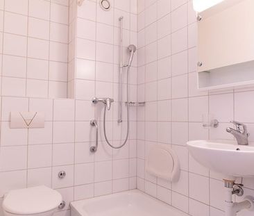 Studio à louer au 2ème étage ! - Foto 2