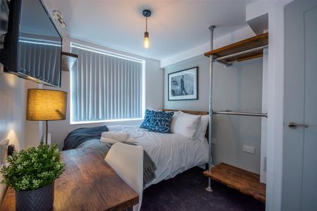 5 bedroom terraced house to rent - Photo 5