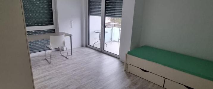 WG-Zimmer in Frauen-WG für Studentin mit Balkon - Foto 1