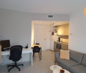 Appartement te huur - Photo 1