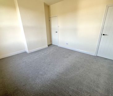 Aberford Road - Photo 2