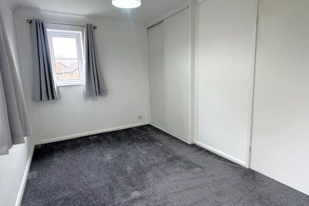 1 bedroom end of terrace house to rent - Photo 4