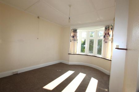 2 bedroom detached bungalow to rent - Photo 4