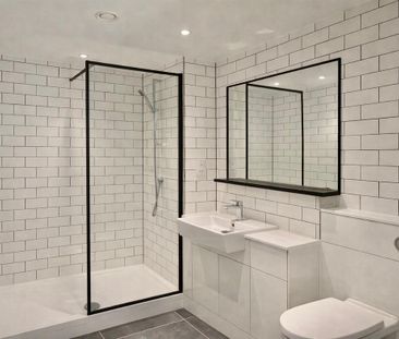 2 bedroom flat to rent - Photo 6