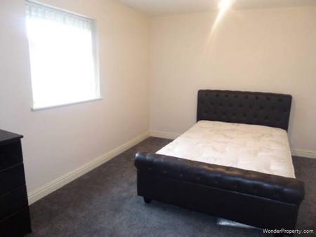 3 bedroom property to rent in Manchester - Photo 2