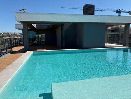 3 Bedroom Apartment with swimming pool, Miraflores, Oeiras - Photo 4