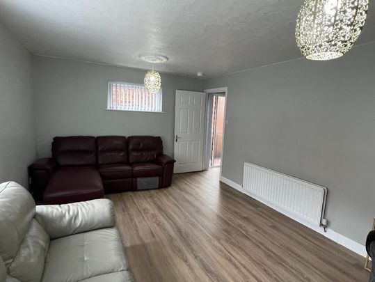 Broadway, Belfast, BT12 6AS - Photo 1