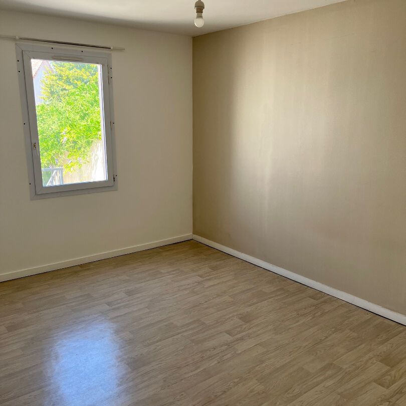 Location appartement 2 pièces, 43.52m², La Roche-sur-Yon - Photo 1