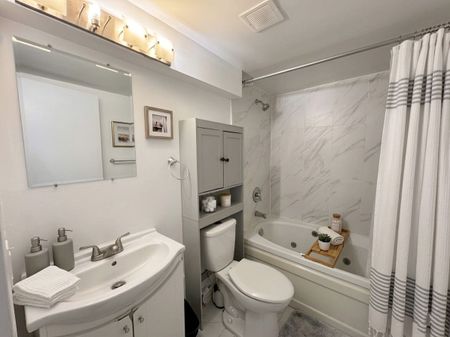 For Lease - 1055 Bay Street Unit# 616, Toronto, Ontario - Photo 2