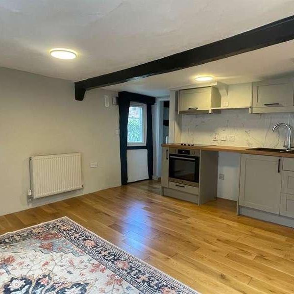 Flat A, Court Street, Worcester, Worcestershire, WR8 - Photo 1