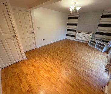 Woolsington Close - Photo 3