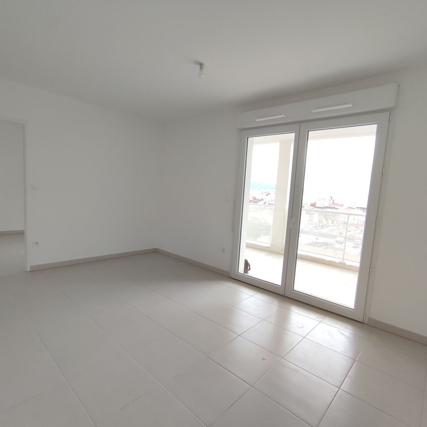 Location Appartement 2 pièces 39m² MARSEILLE 15ème - Photo 1