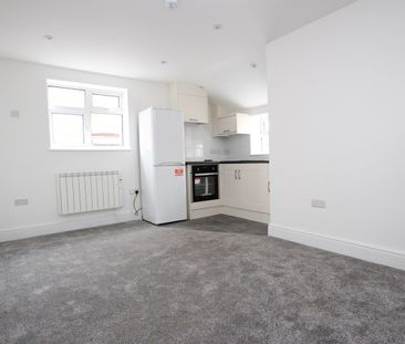 Radcliffe Road, West Bridgford, NG2 5HH - Photo 3