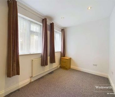 Slough Lane, Kingsbury, London, NW9 - Photo 2