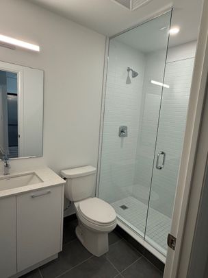 For Lease - 3250 Carding Mill Trail Unit# 213, Oakville, Ontario - Photo 1