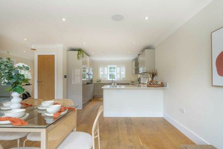 Oakington Close, Lower Sunbury, TW16 - Photo 5