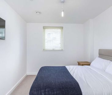 Savills offer this modern two double bedroom apartment located in N... - Photo 5