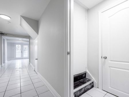 For Lease - 5383 Longhorn Trail Unit# Lower, Mississauga, Ontario - Photo 2