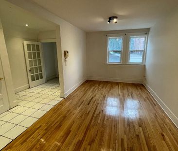 For Lease - 1317 King Street Unit# 1, Toronto, Ontario - Photo 3