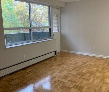 For Lease - 839 Roselawn Avenue Unit# 404, Toronto, Ontario - Photo 6