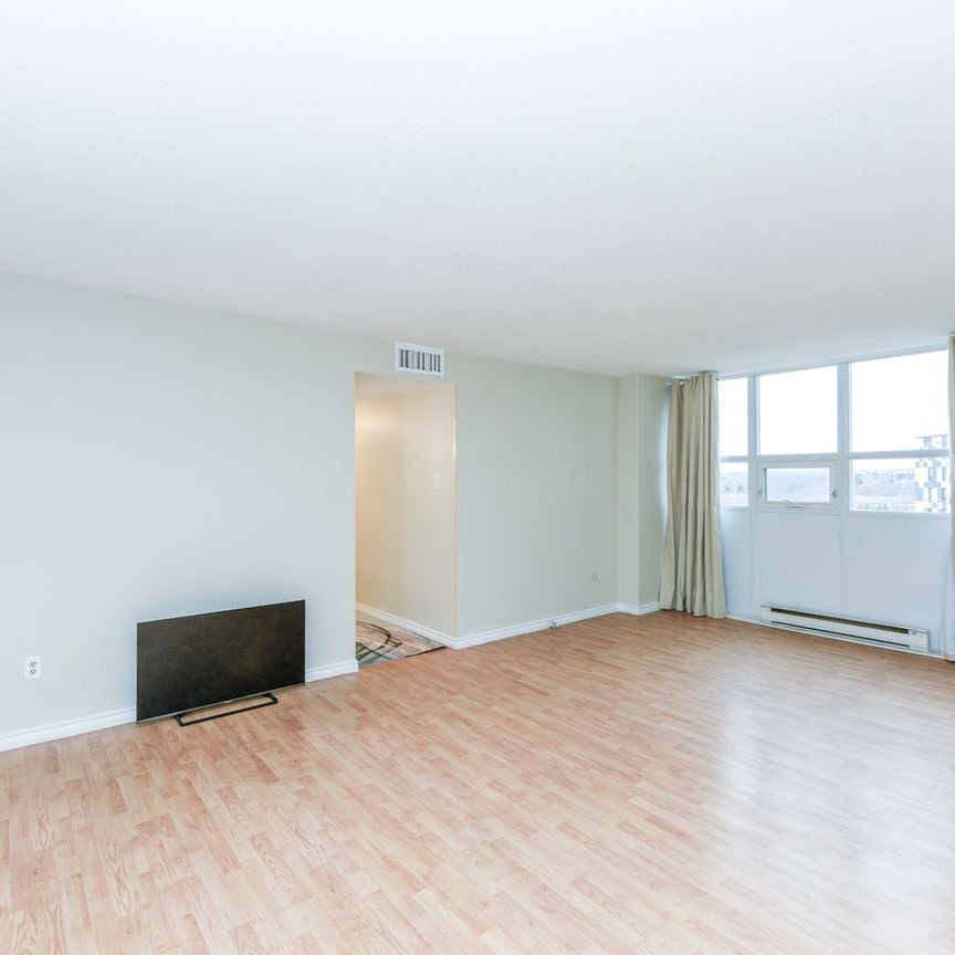 For Lease - 2323 Confederation Parkway Unit# 1003, Mississauga, Ontario - Photo 1