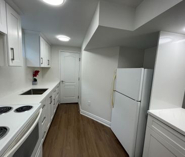 For Lease - 139 Riverview Street Unit# Lower Unit, Oakville, Ontario - Photo 6