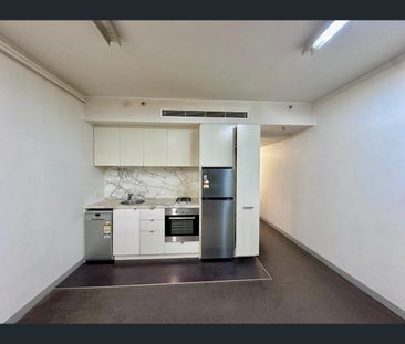 411/757 Site One, Docklands, Vic 3008 - Photo 6