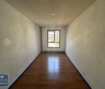 Location Appartement 3 pièces 64m² ST ETIENNE 42000 - Photo 6