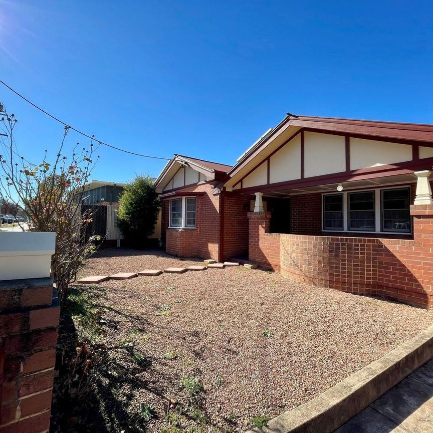 1/201 Bourke Street, Goulburn - Photo 1